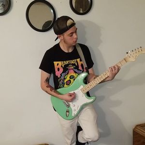 Meet your Posher, Jordan